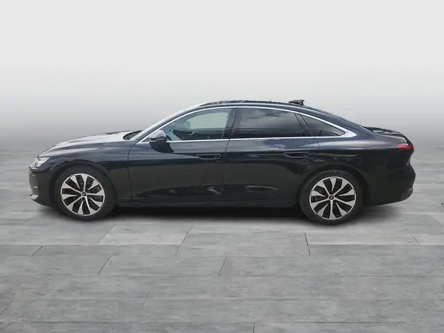 Audi A6 view 3