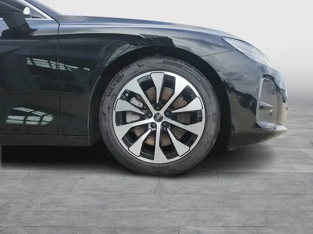Audi A6 view 7