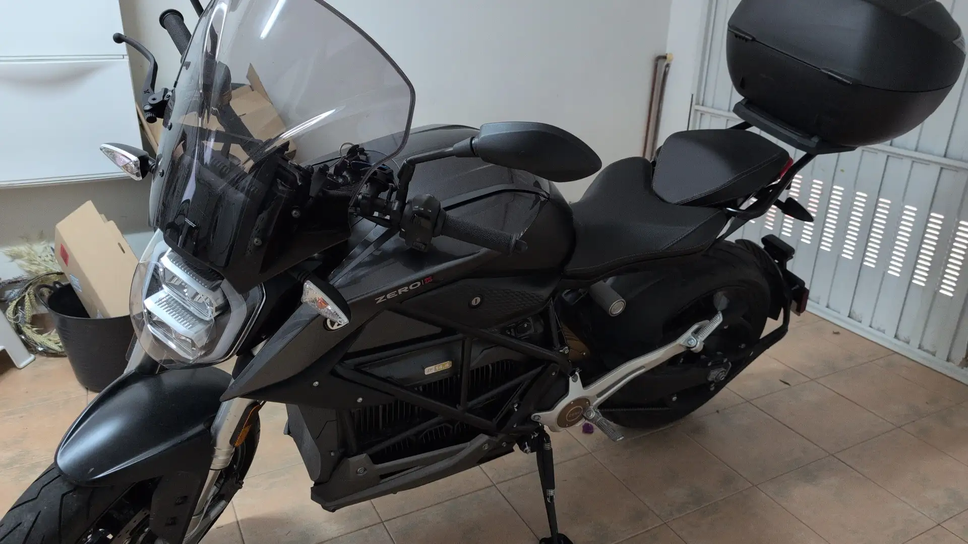 Zero Zero SR SR+ 2023 Gris - 2