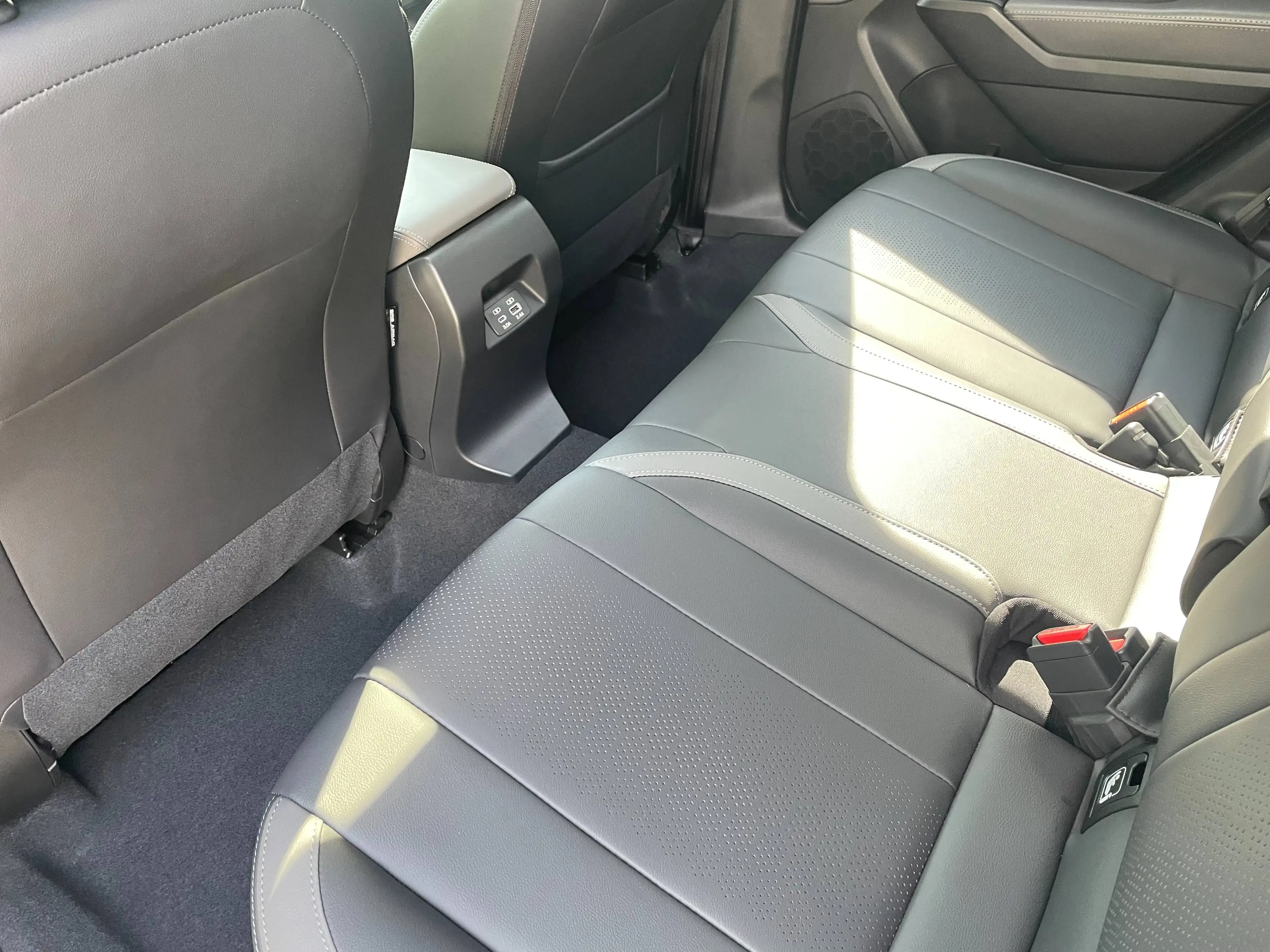 Subaru Crosstrek Platinum, Allrad, Panoramadach,360 Grad Kamera.. — photo 12