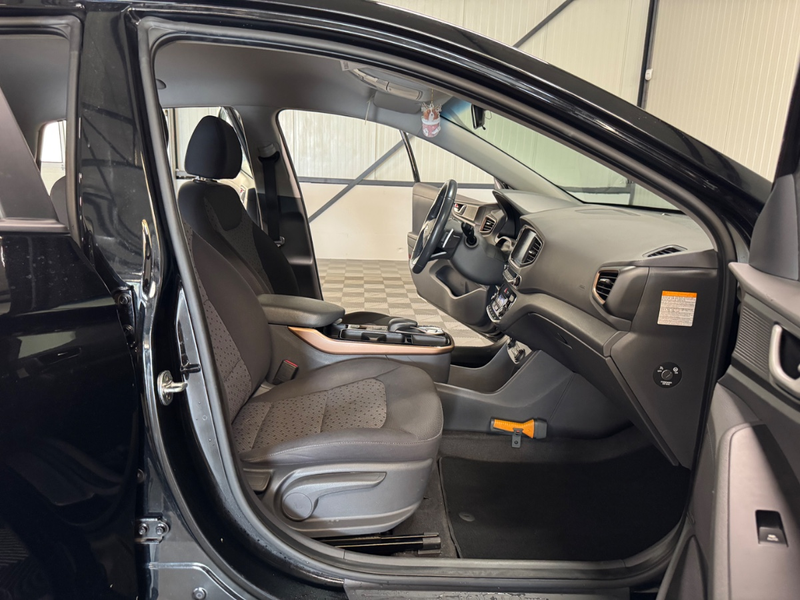 Hyundai IONIQ Comfort EV | Navi | Camera | Differential Noise — photo 5