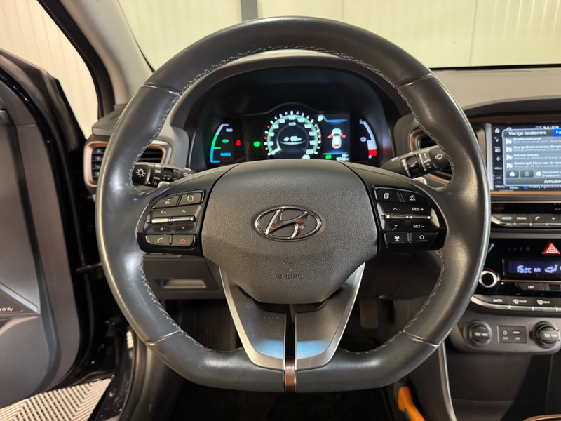 Hyundai IONIQ Comfort EV | Navi | Camera | Differential Noise — photo 12