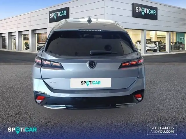 Peugeot 308 view 7
