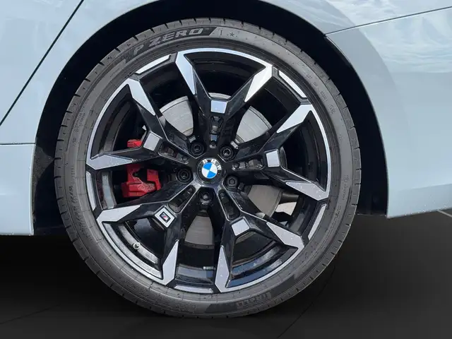 BMW M view 10