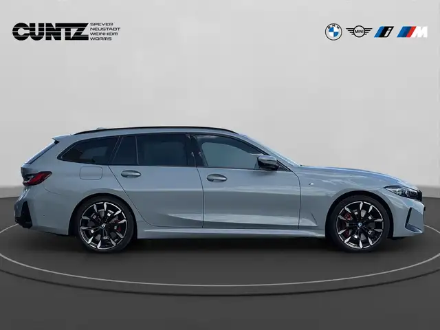 BMW M view 4