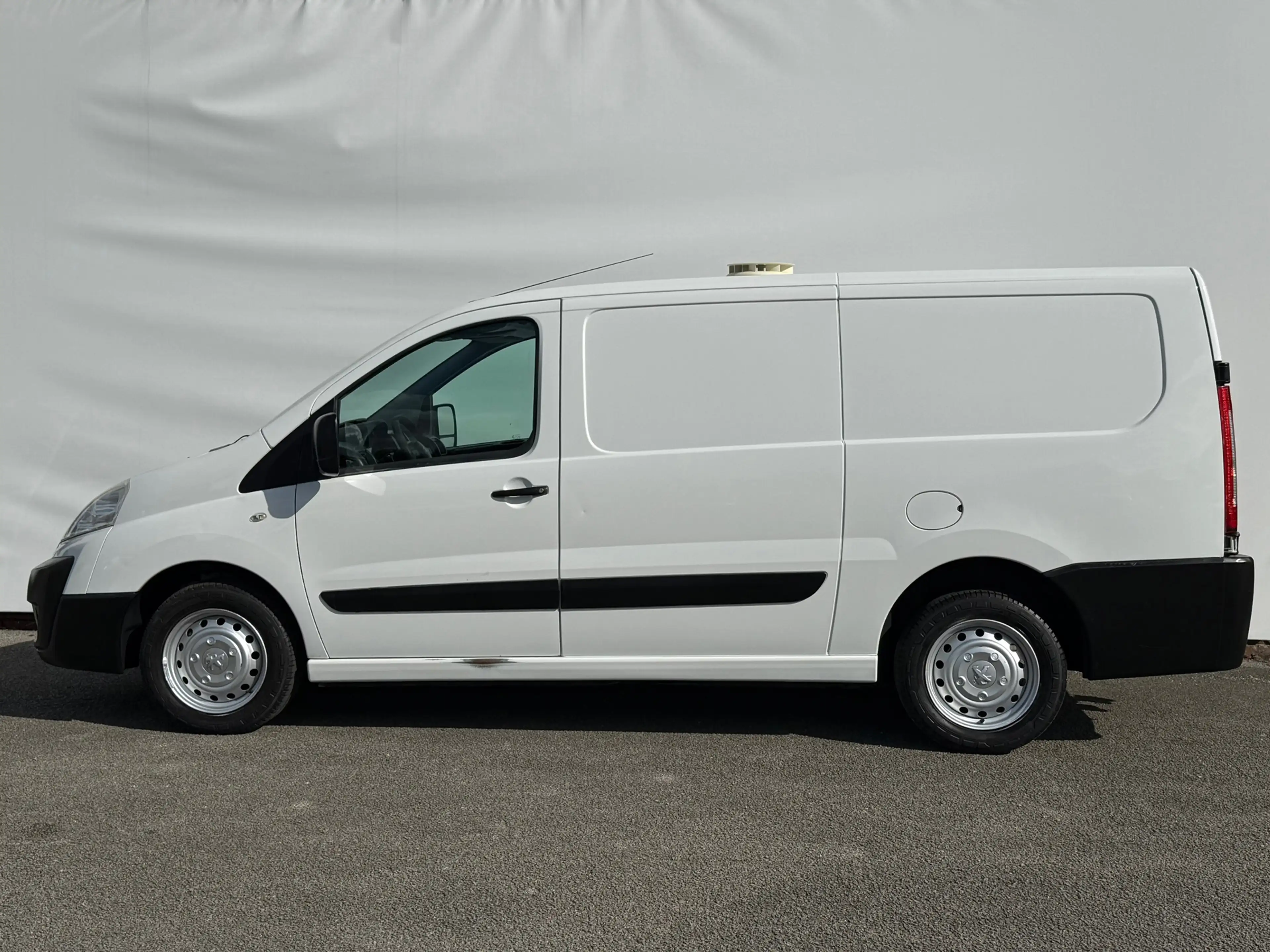 Peugeot Expert 229 2.0 HDI L2H1 Profit+ Airco | 3 Persoons | 130 — photo 2