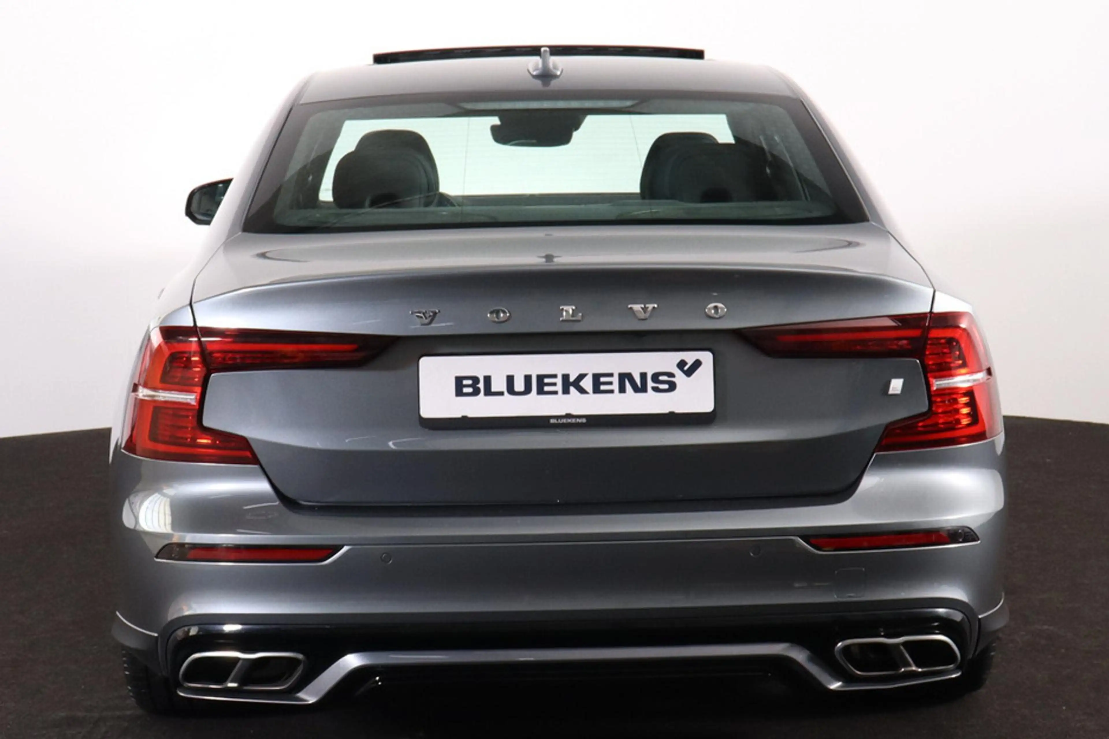 Volvo S60 T4 R-Design - Panorama/schuifdak - Parkeercamera a — photo 4