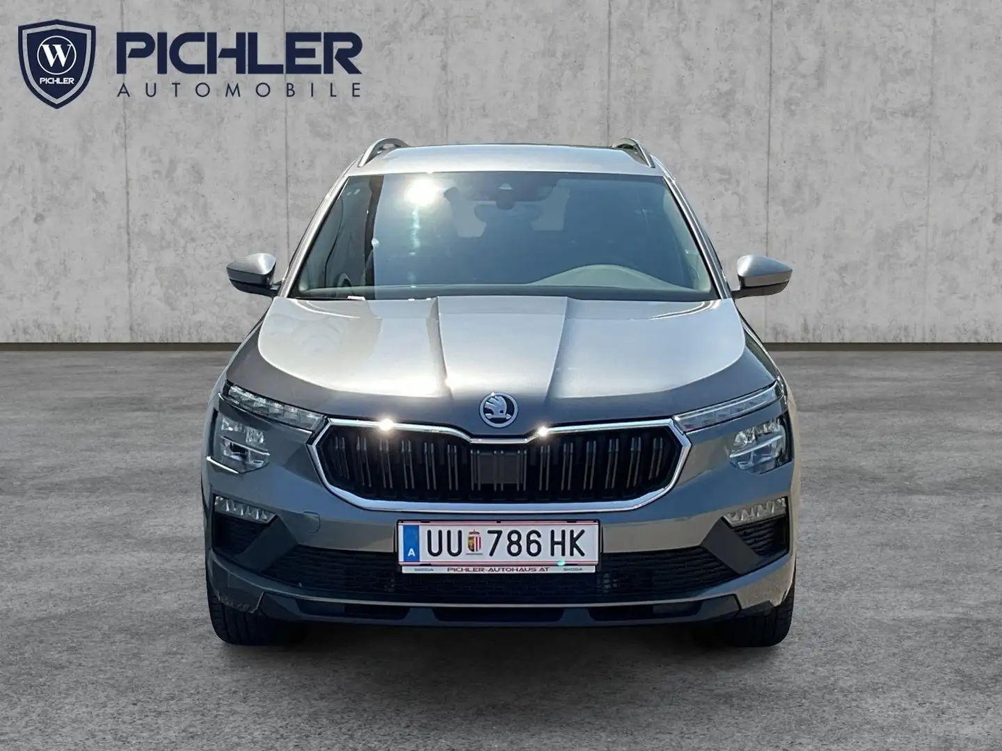 Skoda Kamiq Essence TSI DSG Grau - 2