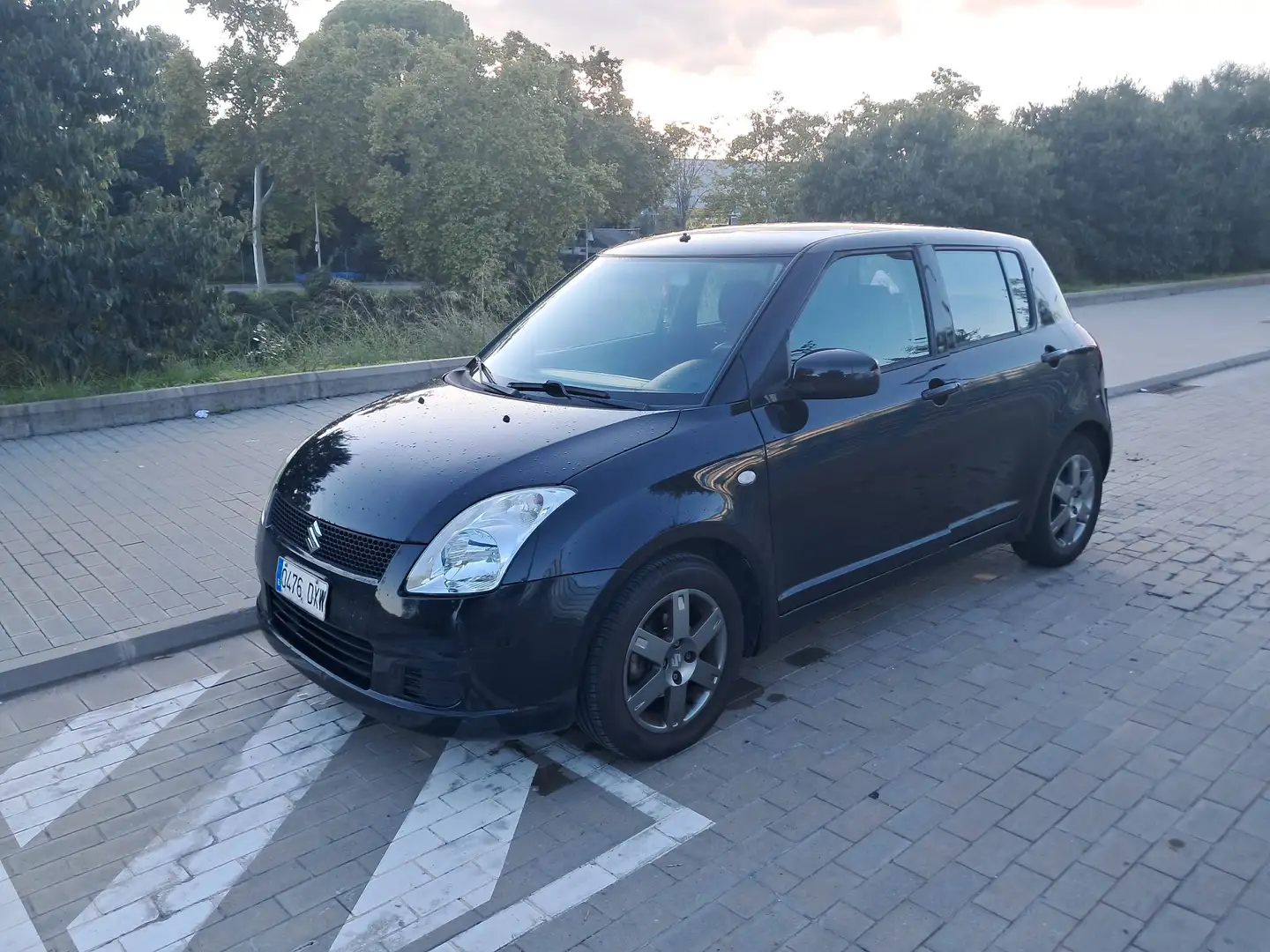Suzuki Swift Swift 1.3 GLX GLX Negro - 2