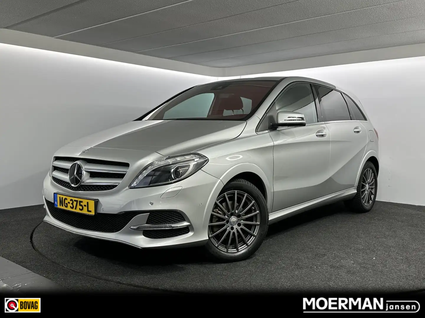 Mercedes-Benz B 250 e Lease Edition 28 kWh Grau - 1