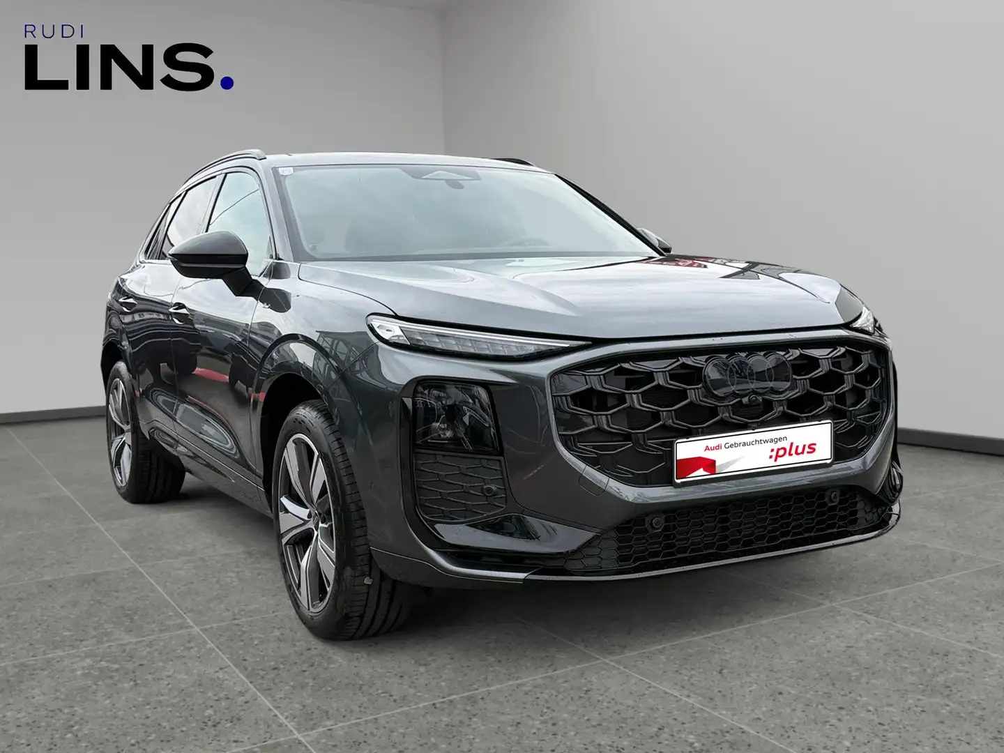Audi Q3 TDI 110 kW Grau - 2