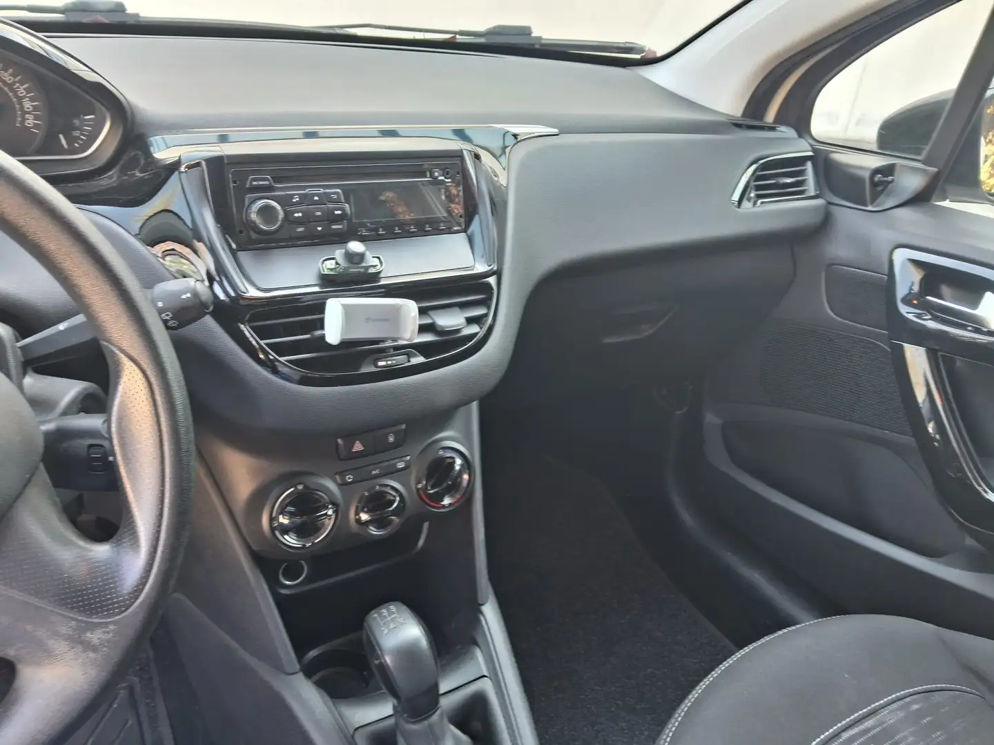 Peugeot 208 208 3p 1.6 bluehdi Active 75cv Fehér - 2