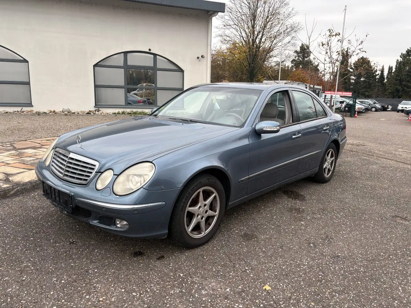 Mercedes-Benz E 220 Diesel Limo.AUTOMATIK Klima Tüv 05/2027 Blau - 1