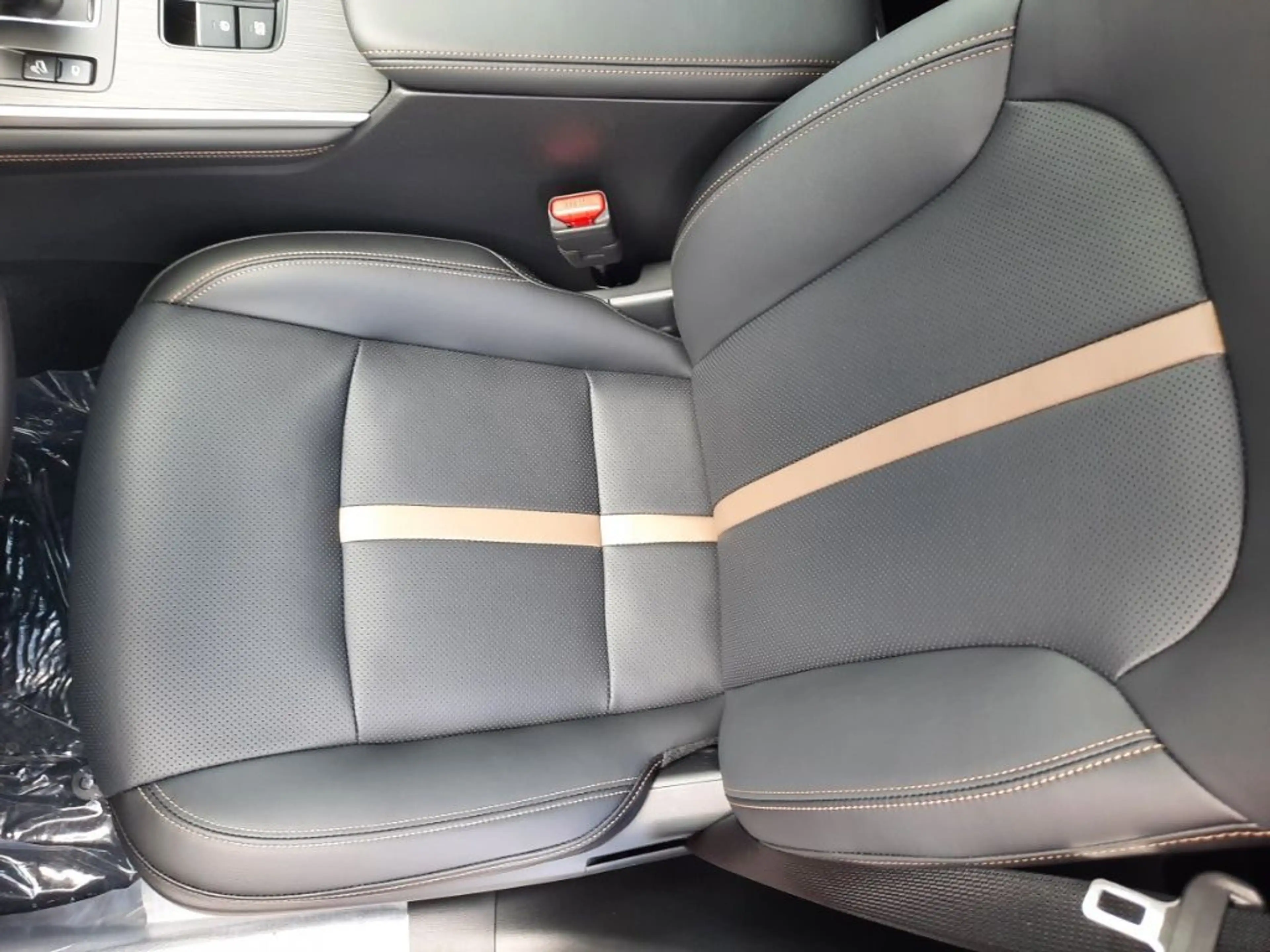 Mazda CX-60 3.3L e-SKYACTIV D 254ps AWD Homura Plus BL — photo 13