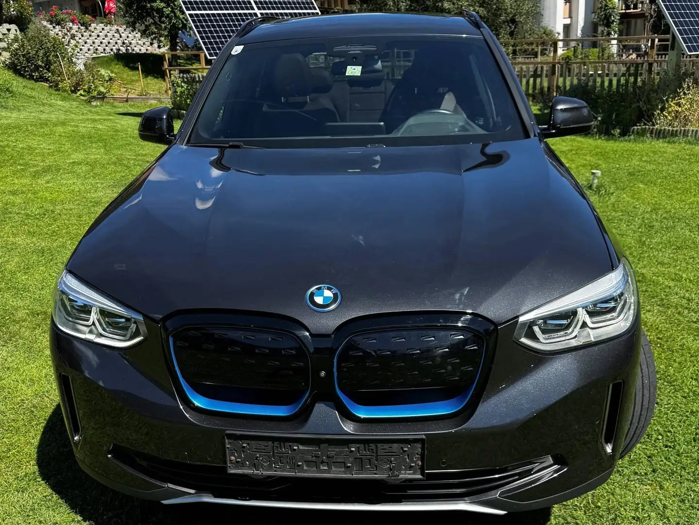 BMW iX3 iX3 Impressive Impressive Grau - 1