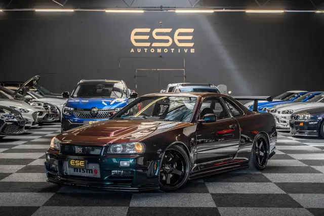 Nissan Skyline R34 GTR V-spec Midnight Purple II