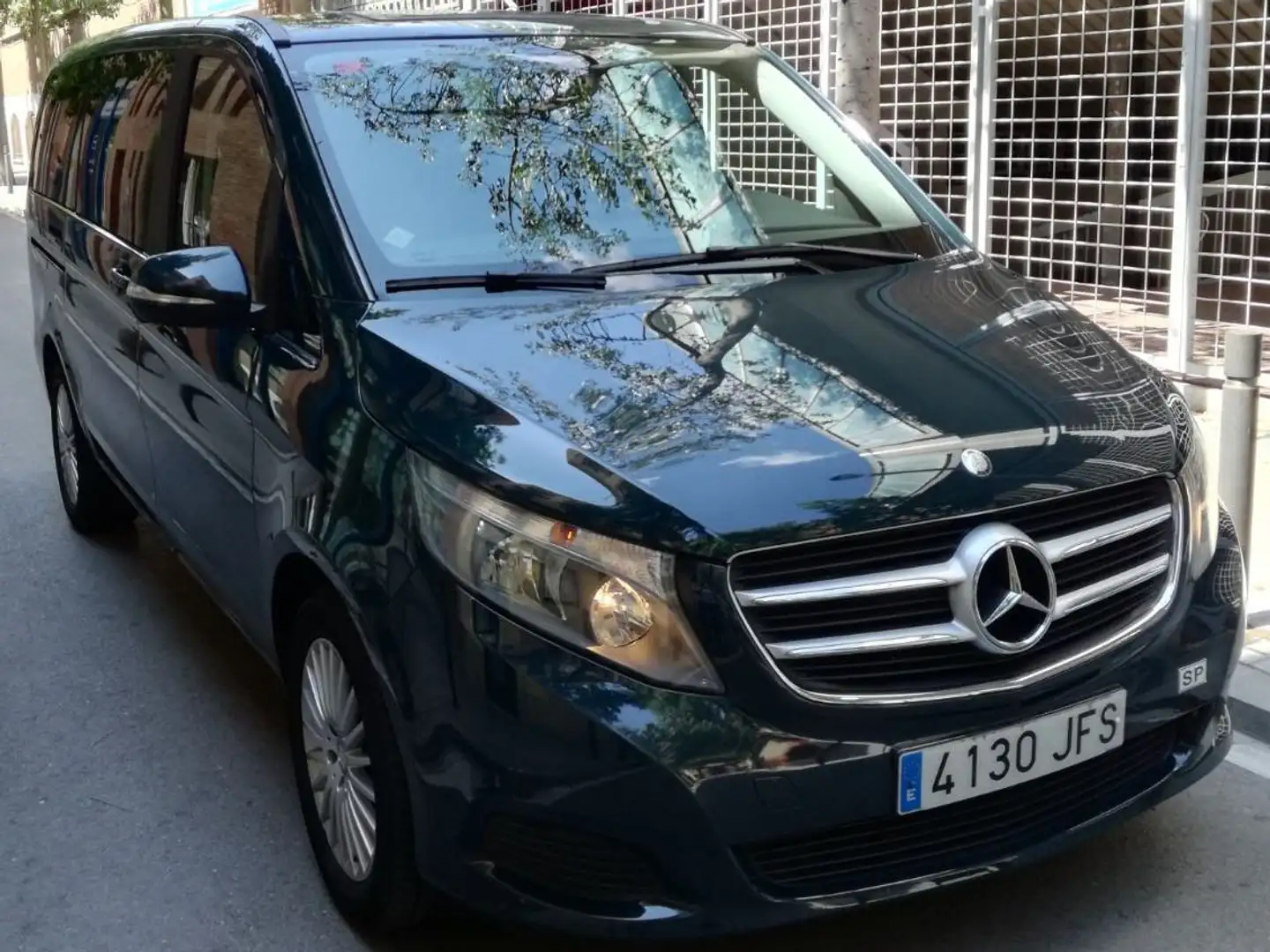 Mercedes-Benz V 220 V 220 LARGA Yeşil - 2