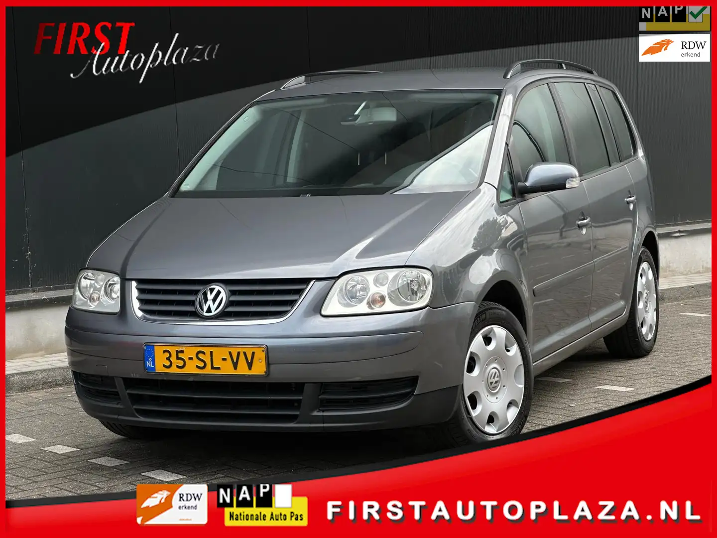 Volkswagen Touran 2.0-16V FSI Trendline 6-BAK/CRUISE/AIRCO/ISOFIX | Gris - 1