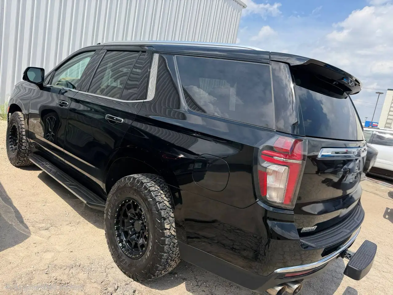 Chevrolet Tahoe снимка Chevrolet Tahoe