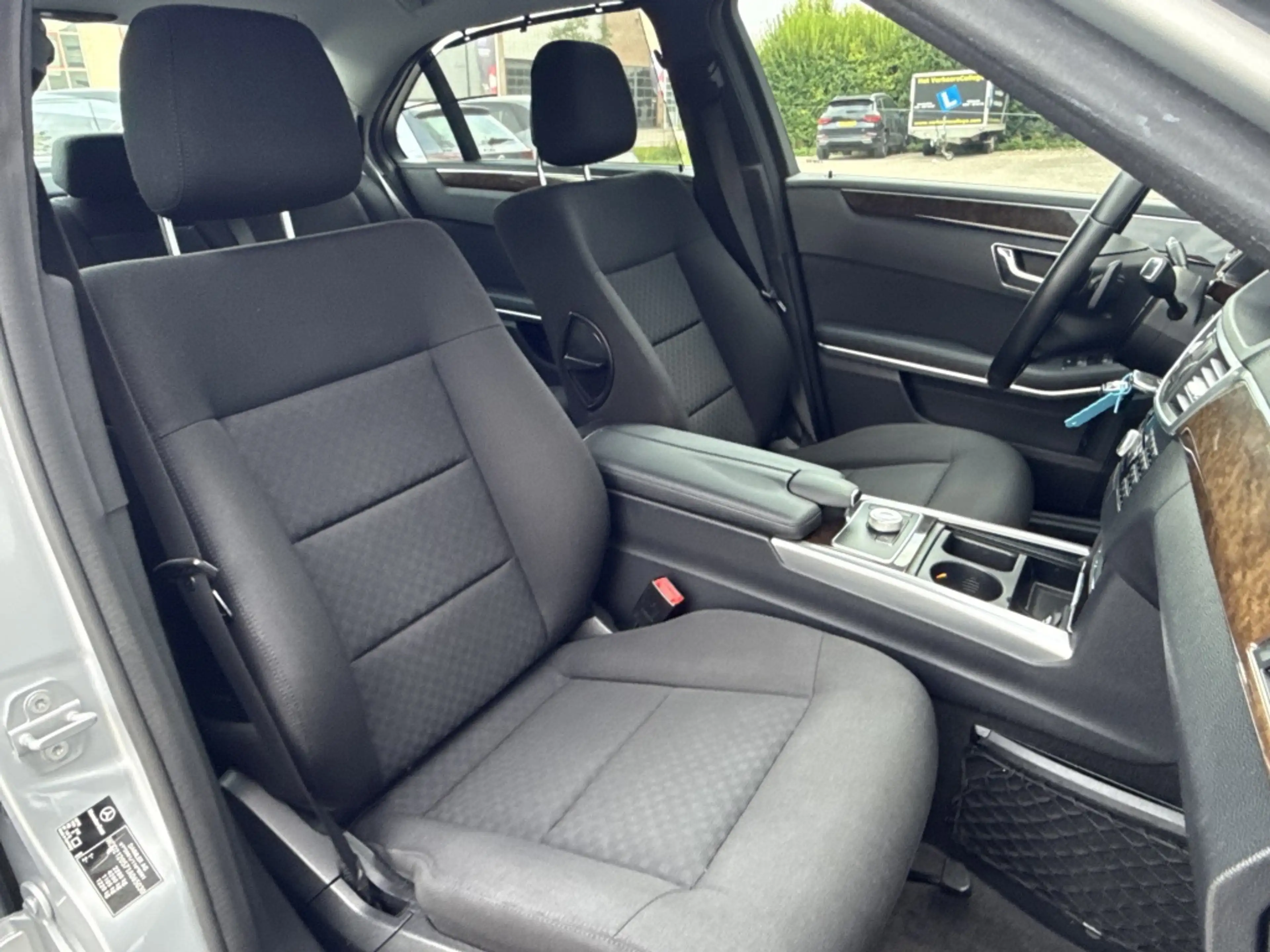 Mercedes-Benz E 350 CGI Automaat NAP Harman Kardon Camera Trekhaak — photo 14