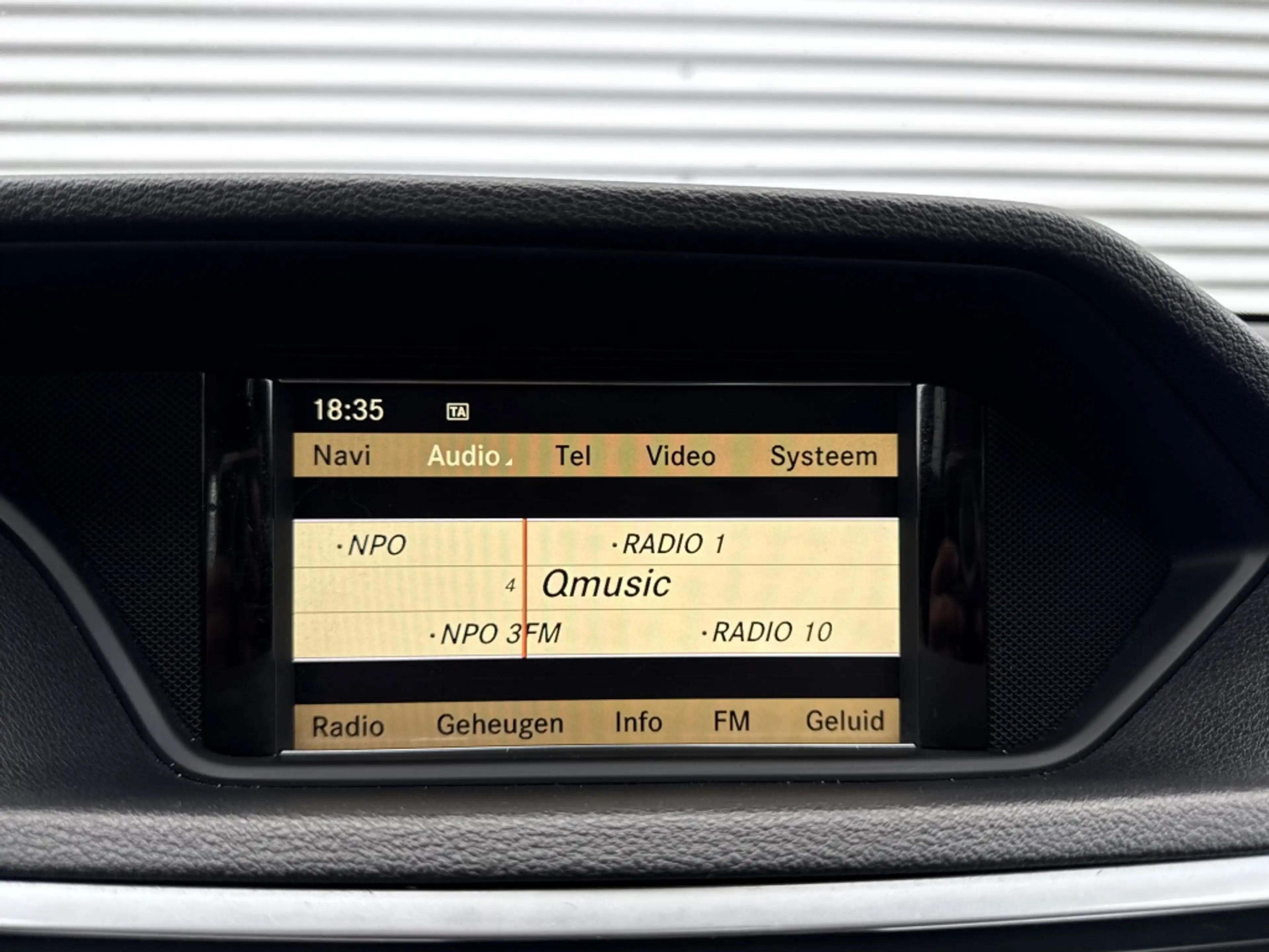 Mercedes-Benz E 350 CGI Automaat NAP Harman Kardon Camera Trekhaak — photo 28