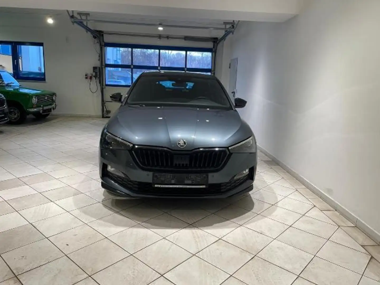 Skoda Scala Monte Carlo 1.5 TSI 18Zoll AHK Navi Grau - 2