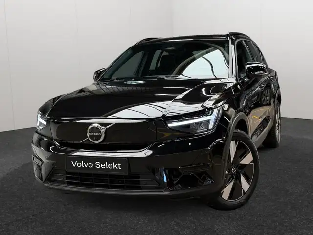 Volvo EX40 Plus Single Motor Extended Range / Électrique 202