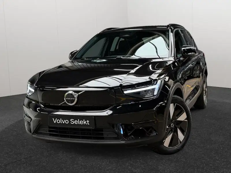 VOLVO Ex40