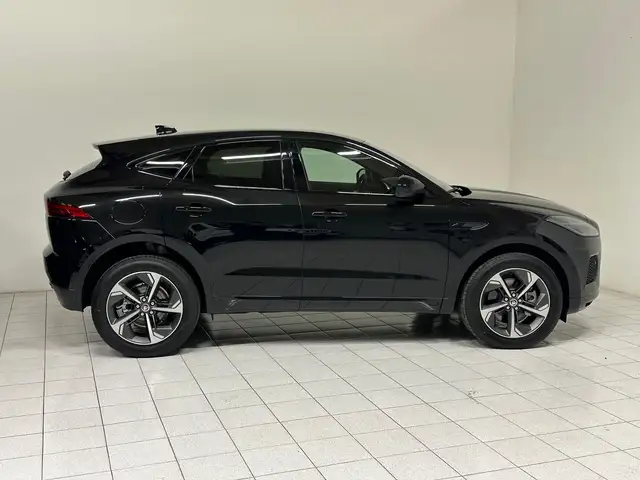 Jaguar E-Pace view 6