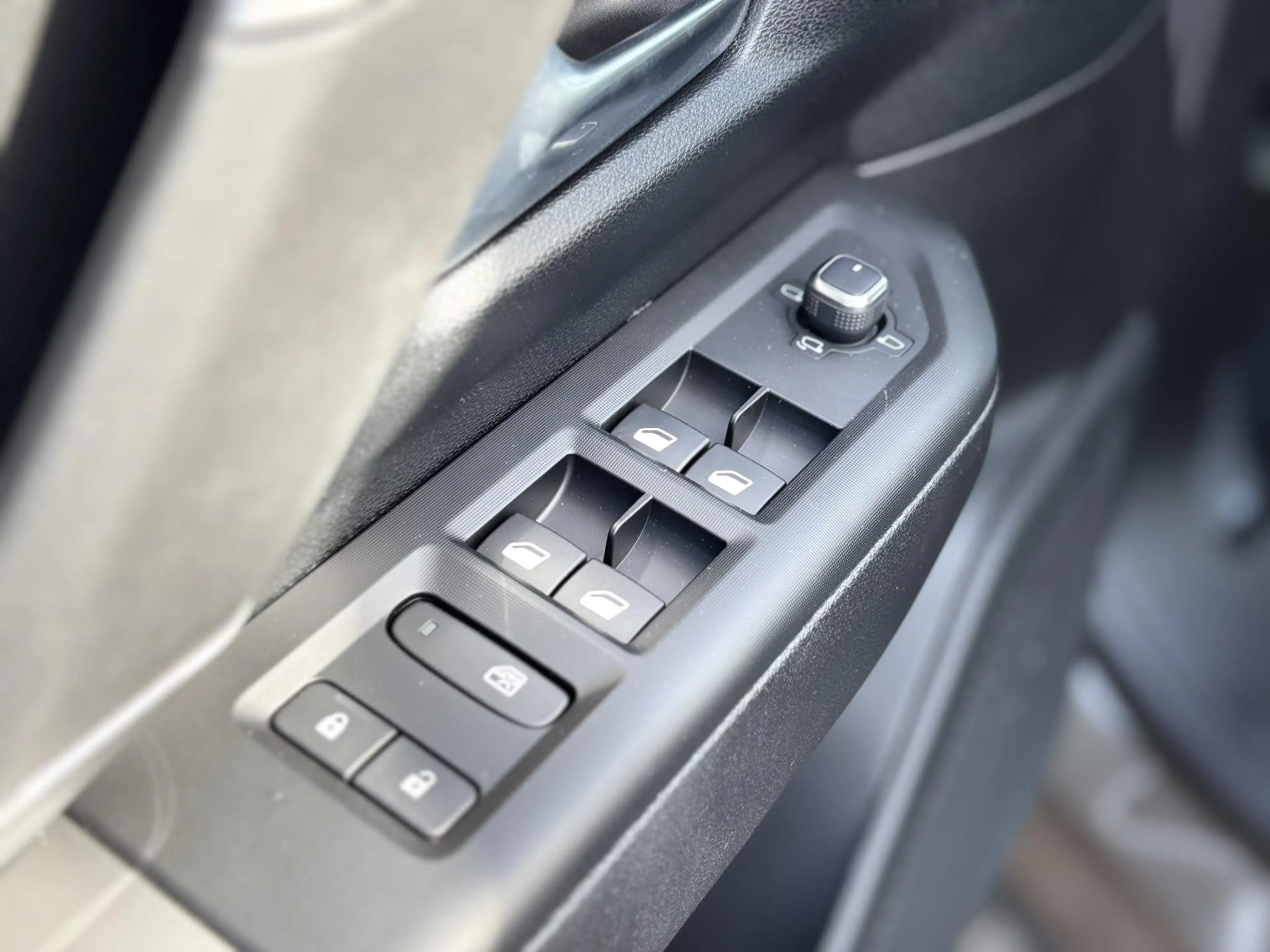 Jeep Compass Summit 74 kWh | Registratiekorting | Schuif/kantel — photo 20