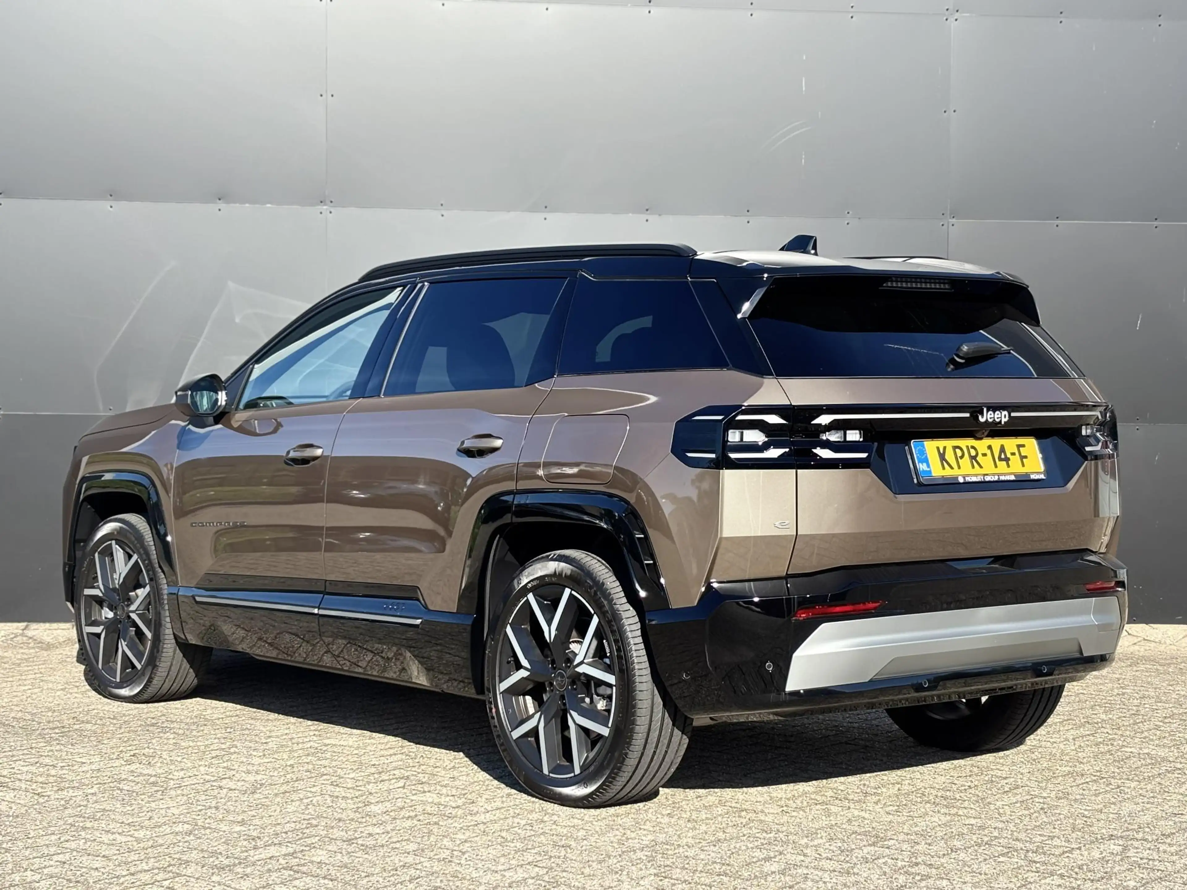 Jeep Compass Summit 74 kWh | Registratiekorting | Schuif/kantel — photo 12