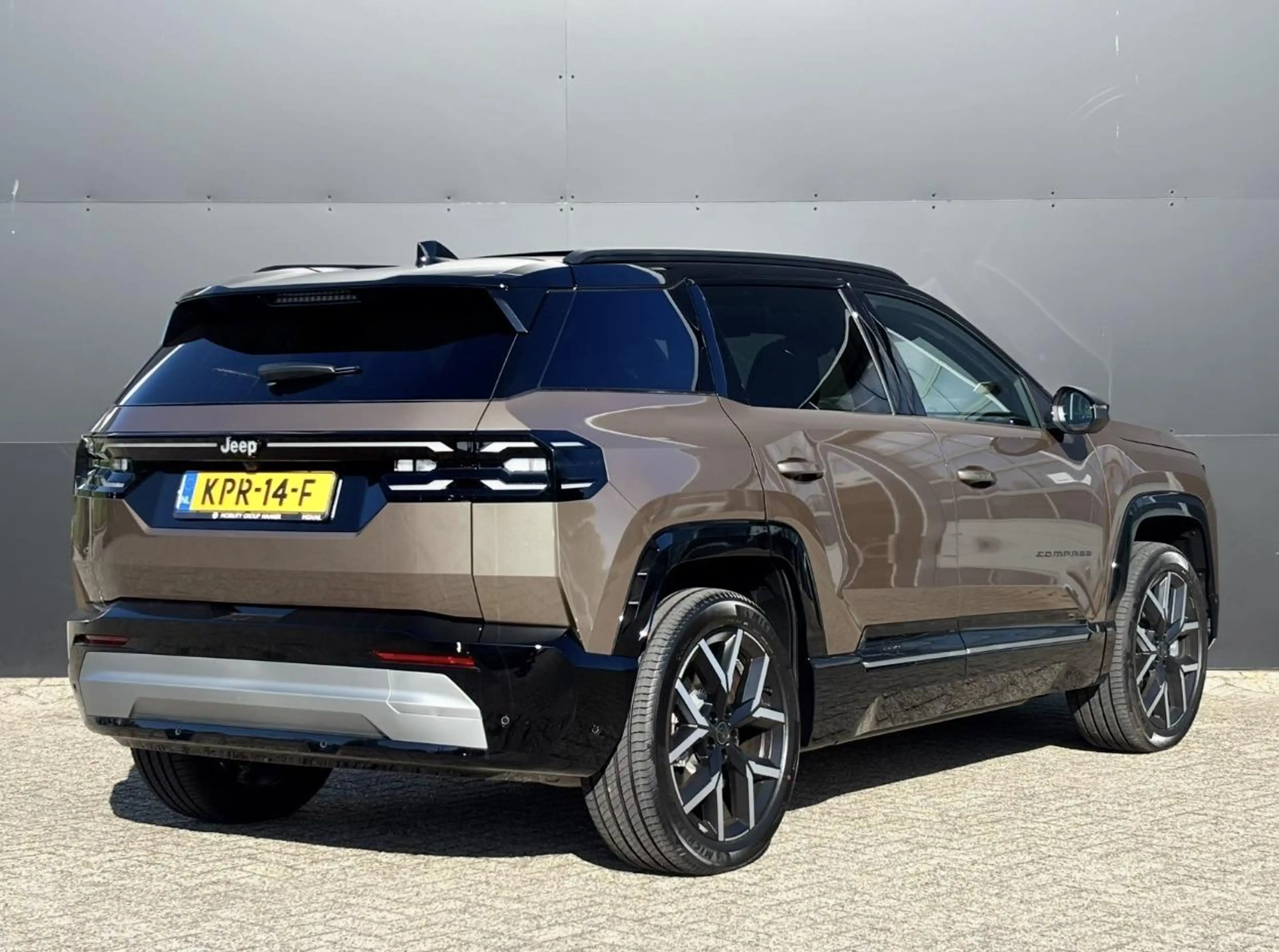 Jeep Compass Summit 74 kWh | Registratiekorting | Schuif/kantel — photo 9
