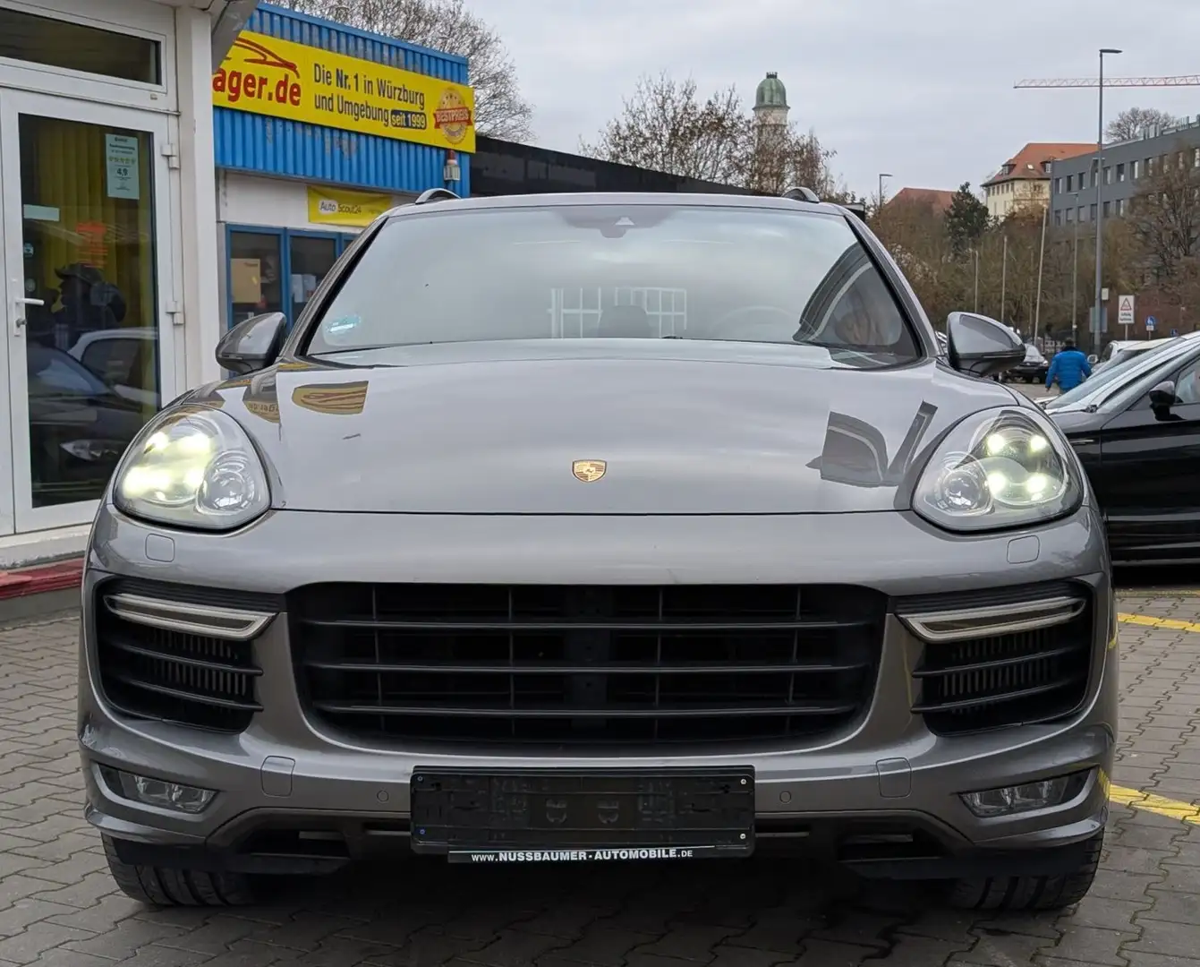 Porsche Cayenne GTS*PANO*PASM*BOSE*Memory*ApprovedGarant Grau - 2