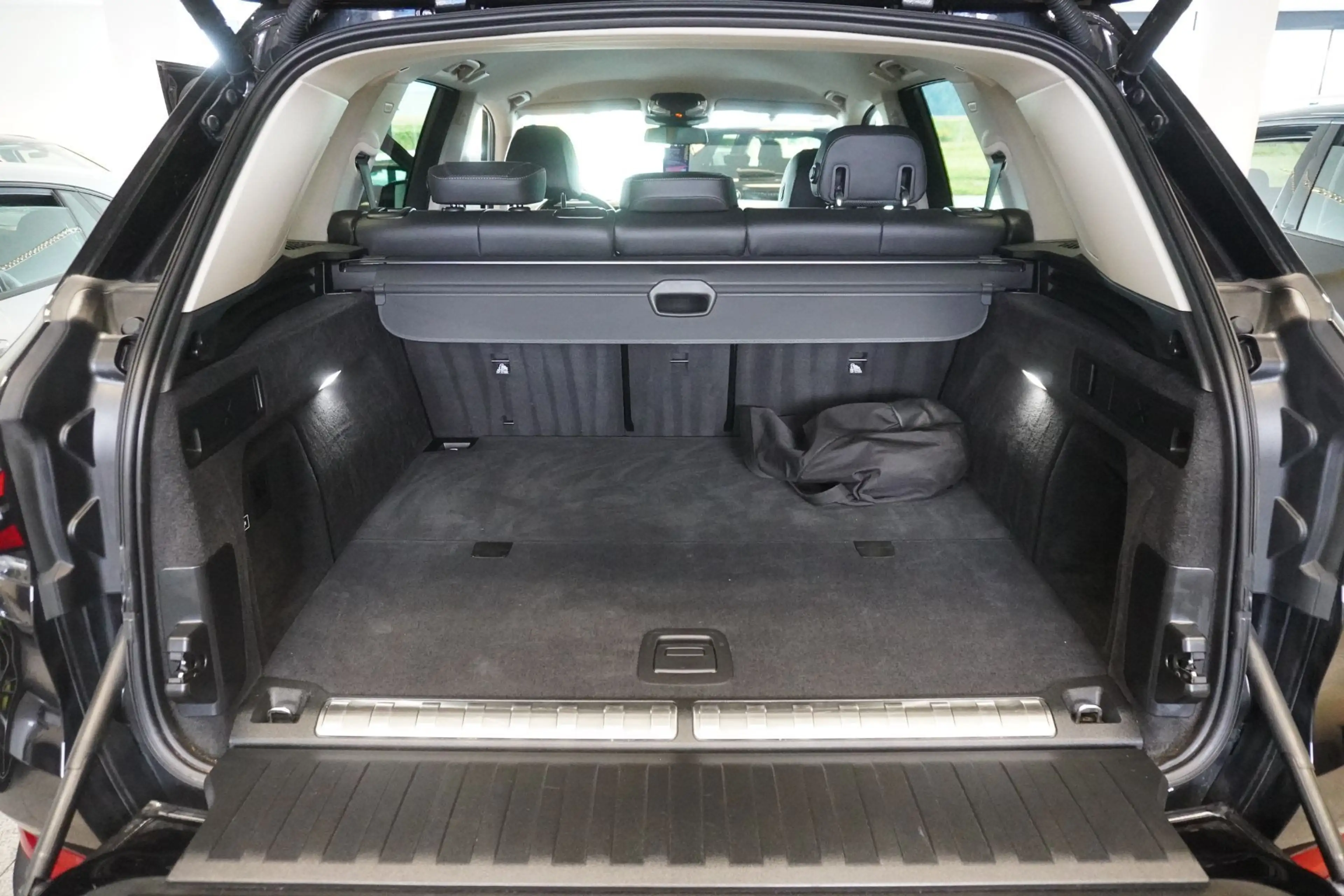 BMW X5 xDrive50e PHEV Aut.MY24/H&K/Luftf./Sports. — photo 10