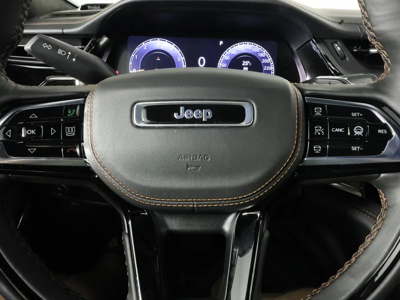 Jeep Grand Cherokee 2026 — фото 20