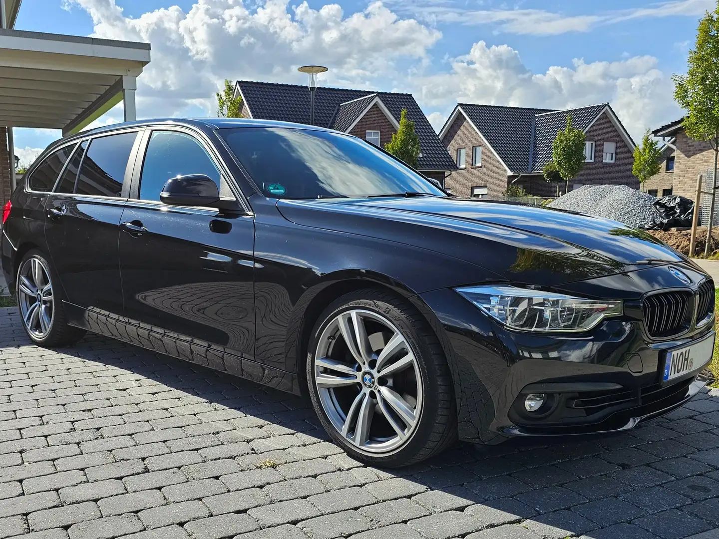 BMW 325 325d Touring Advantage Negro - 1