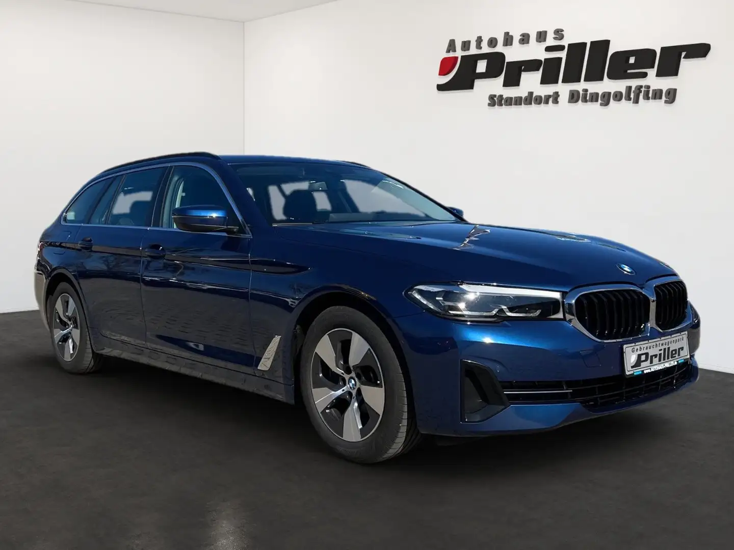 BMW 520 d Touring/NAVI/LED/AHK/Leder/LiveCockpit Azul - 2