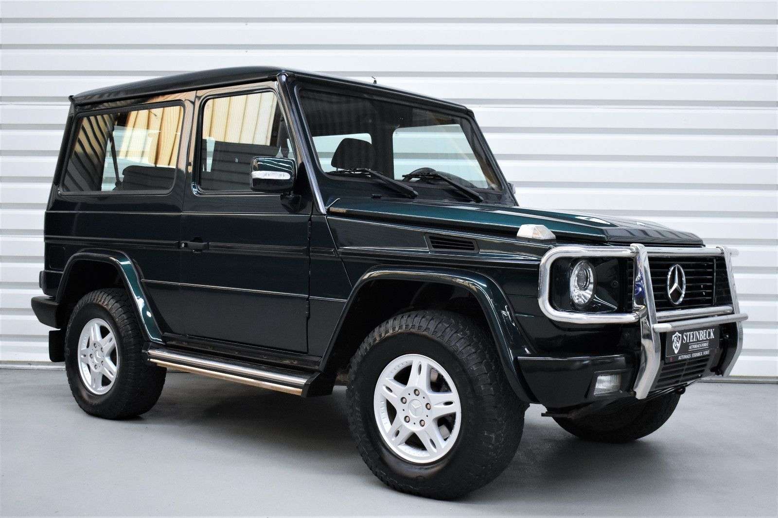 Second hand Mercedes Benz G-Class 