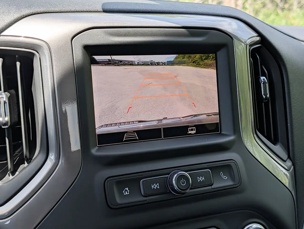 GMC Sierra 3500HD снимка GMC Sierra 3500HD