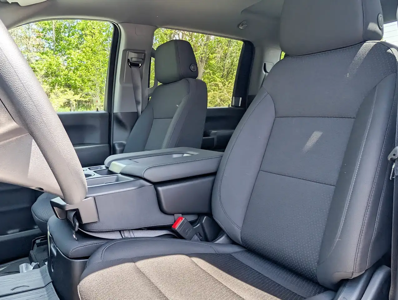 GMC Sierra 3500HD снимка GMC Sierra 3500HD