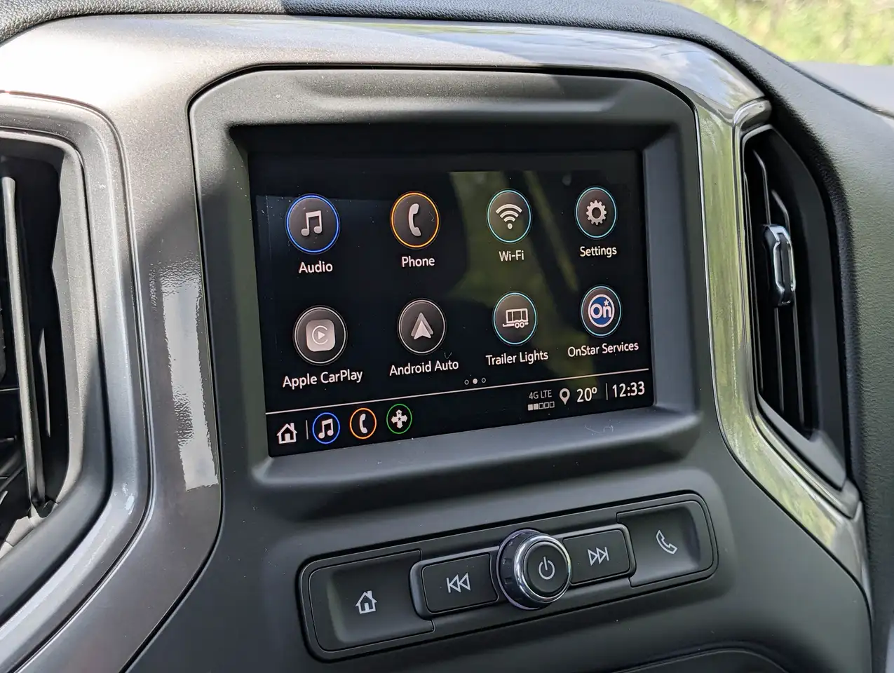 GMC Sierra 3500HD снимка GMC Sierra 3500HD