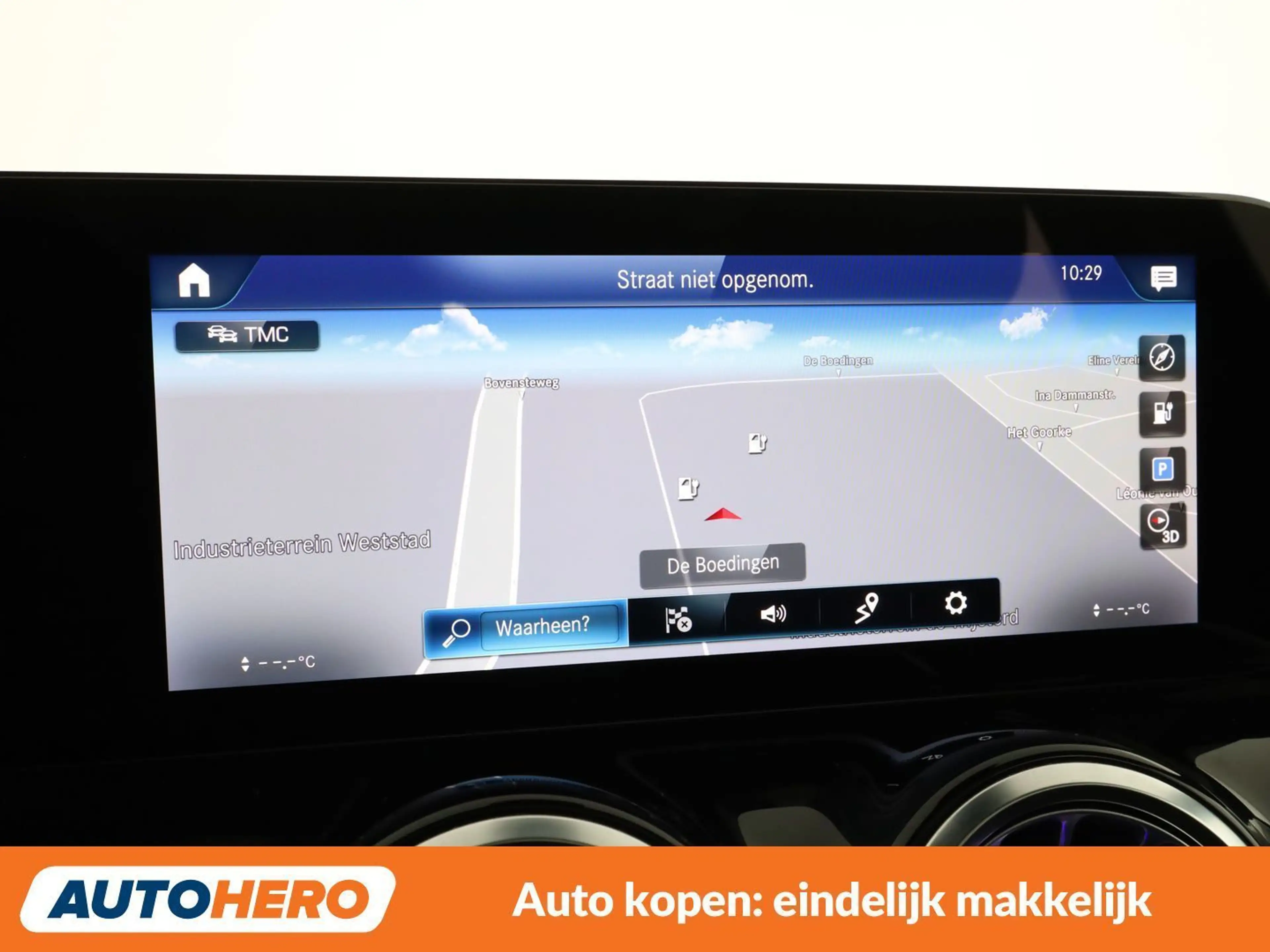 Mercedes-Benz EQA 250 250 AMG Line — photo 22