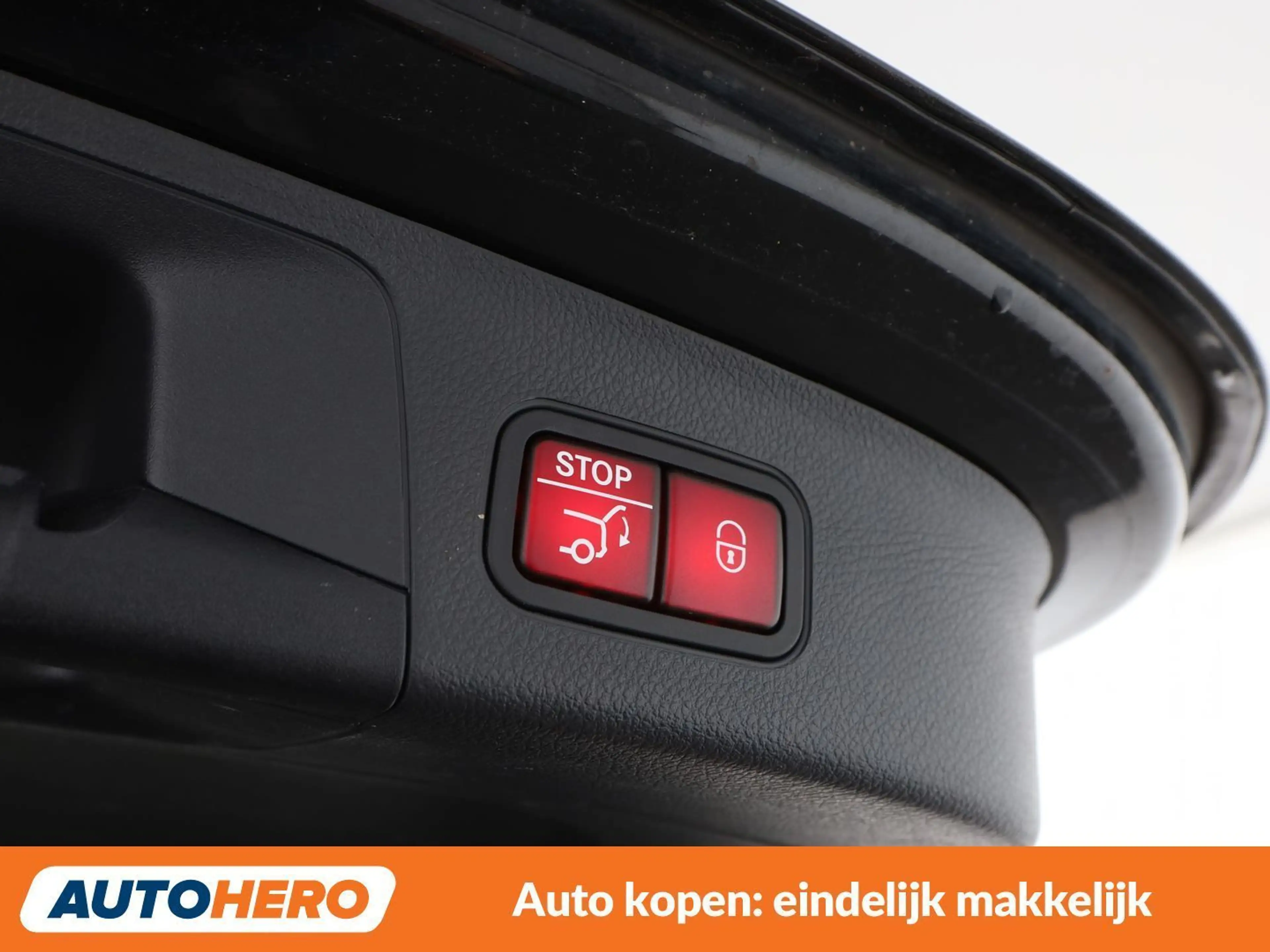 Mercedes-Benz EQA 250 250 AMG Line — photo 37