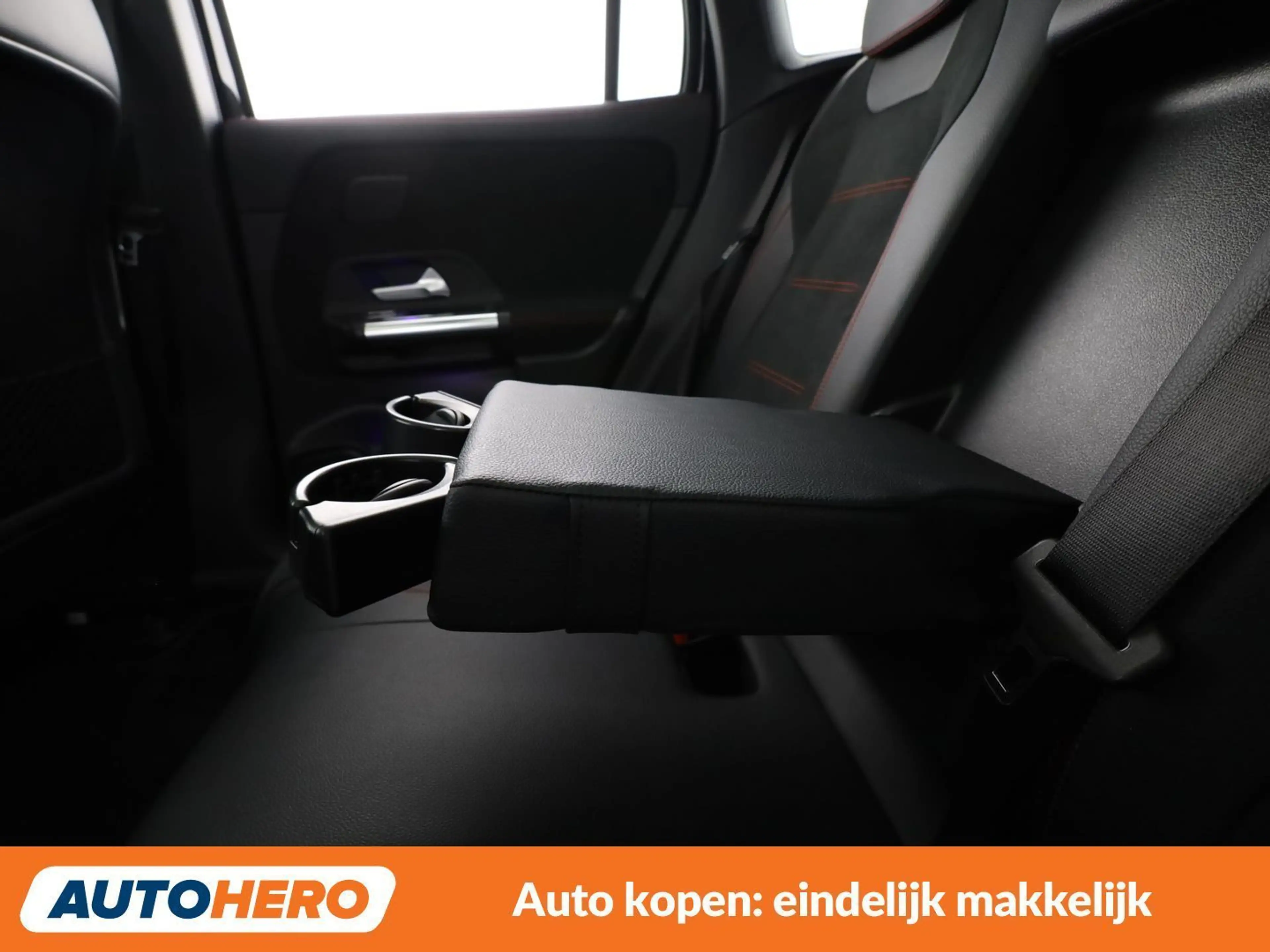 Mercedes-Benz EQA 250 250 AMG Line — photo 35