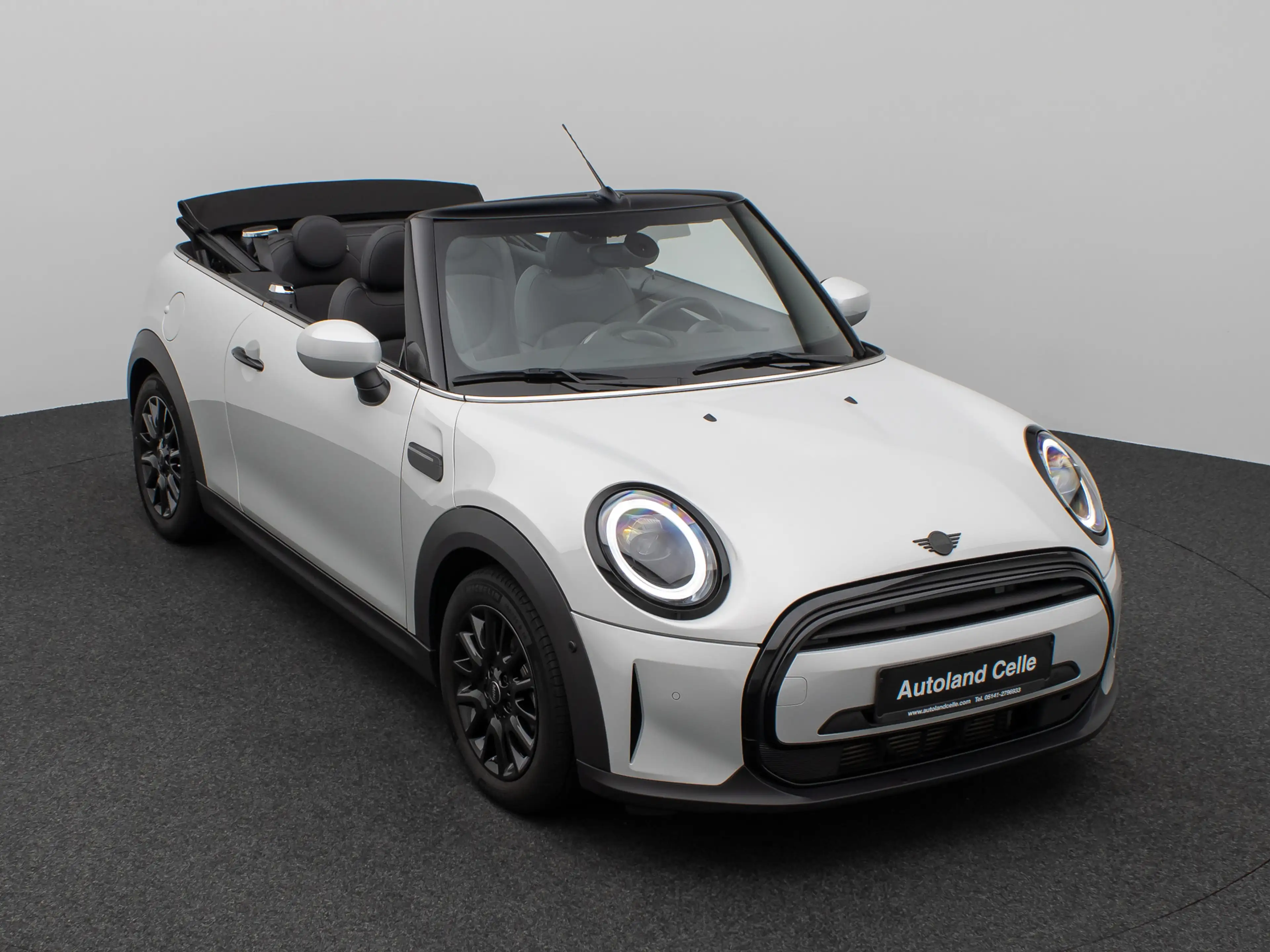 MINI One Cabrio Classic Trim Kamera DAB Sport Komfort — photo 3