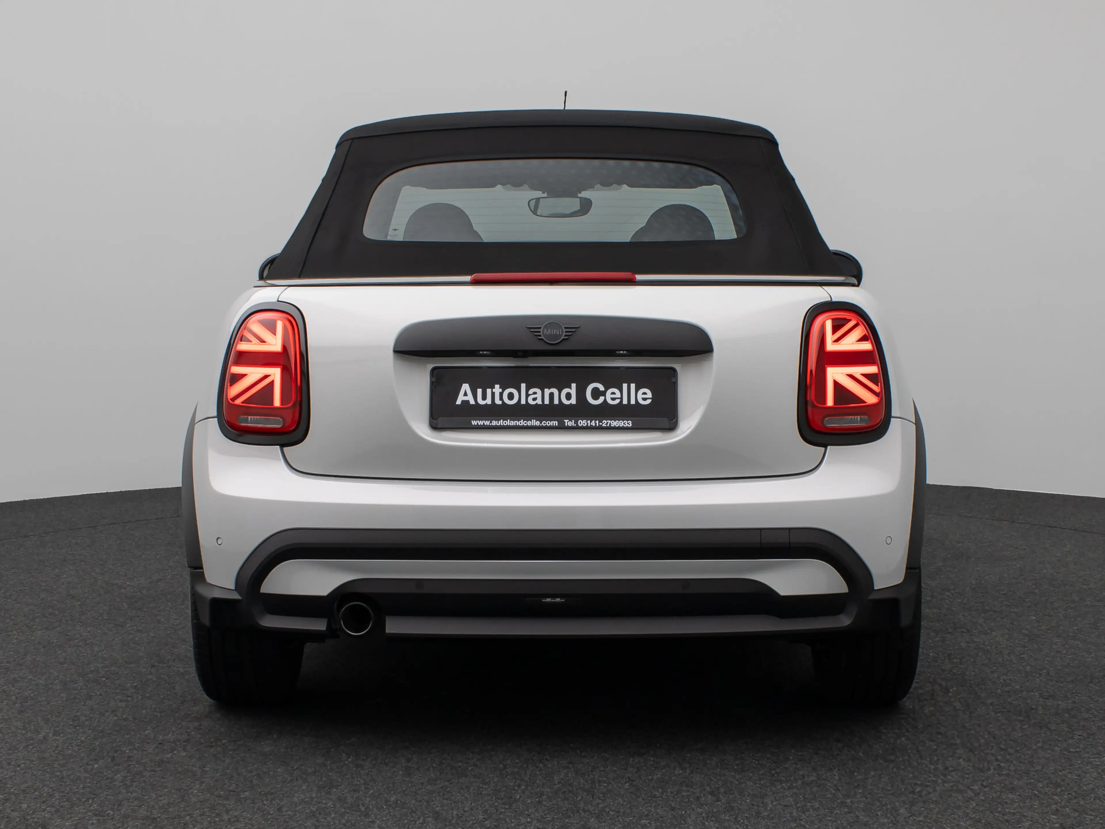 MINI One Cabrio Classic Trim Kamera DAB Sport Komfort — photo 8