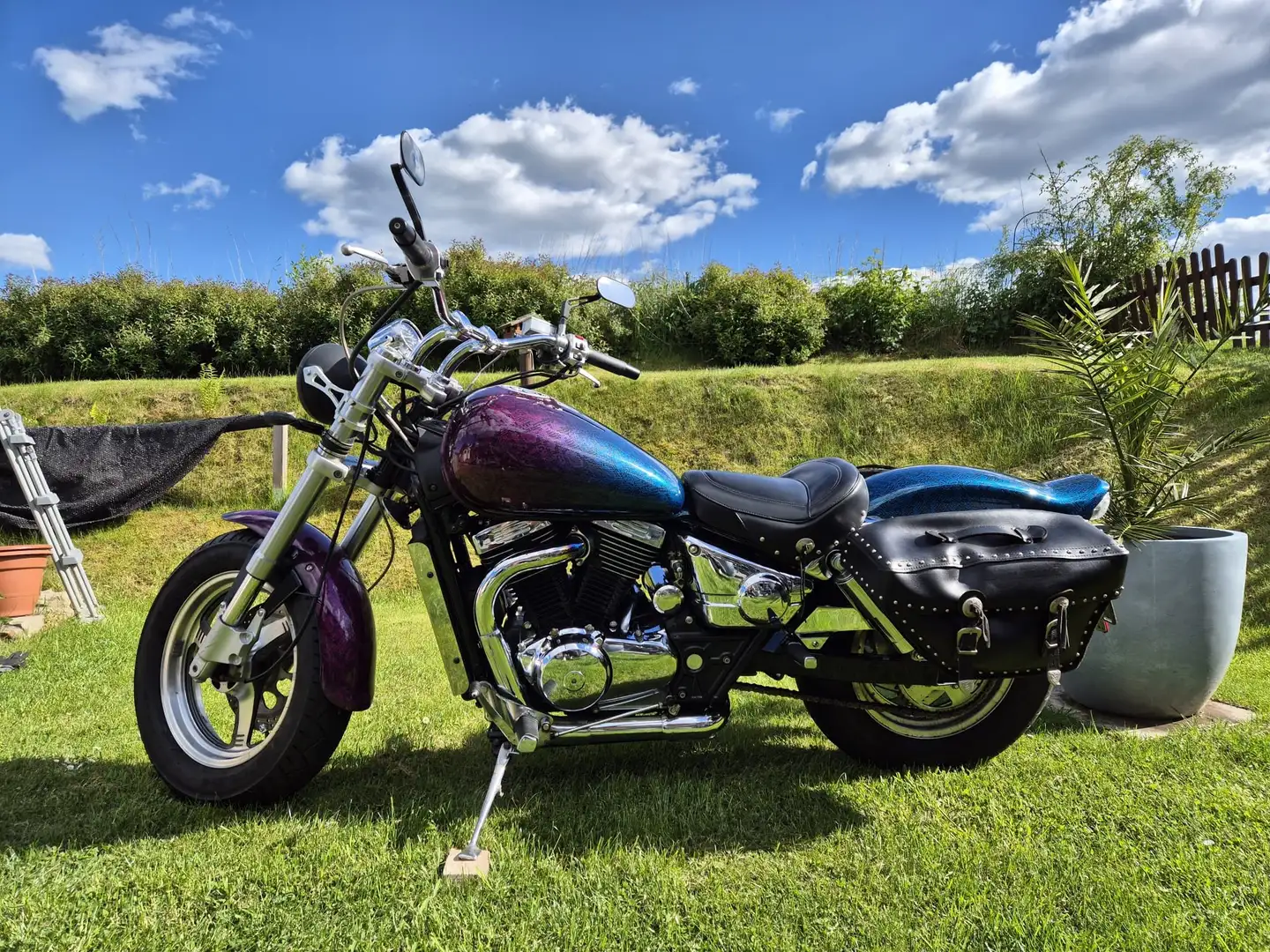 Suzuki VZ 800 Suzuki VZ800 Marauder, Einzelst. m. Sonderumbauten - 1