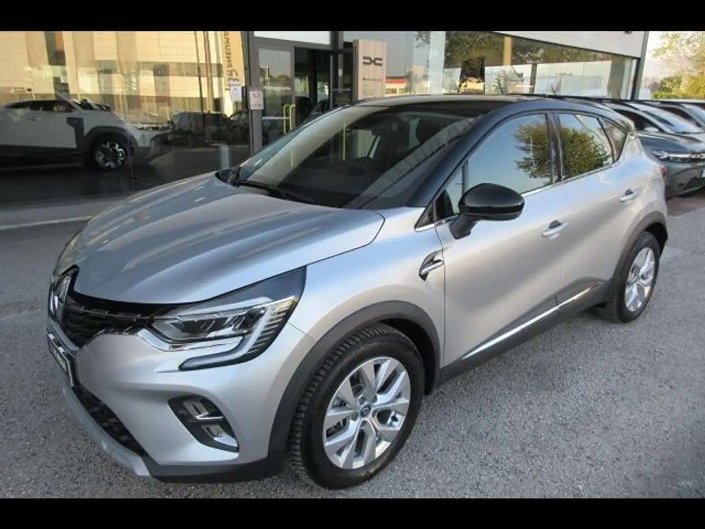 Renault Captur 1.6 PLUG IN Intens E-Tech 160cv auto Grigio - 1