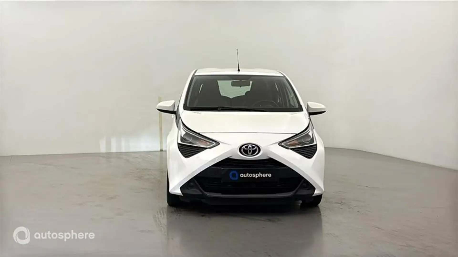 Toyota Aygo 1.0 VVT-i 72ch x-play x-shift 5P MY19 - 2