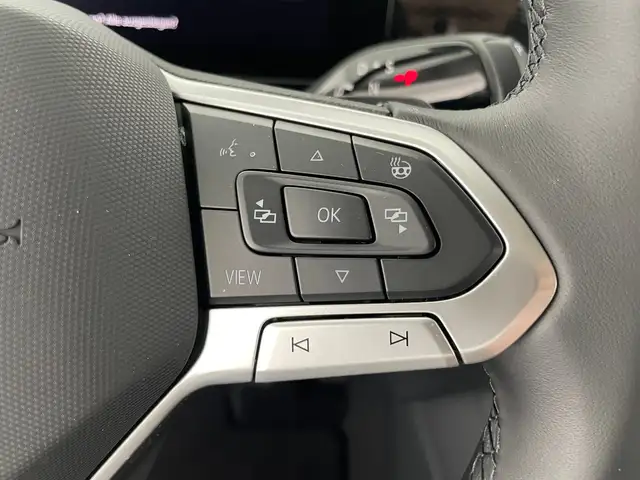 Volkswagen Tiguan view 15